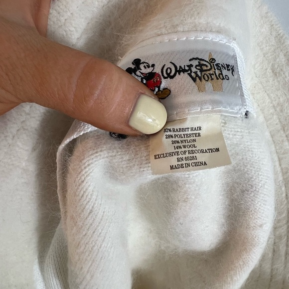 Vintage Walt Disney world hat - Picture 6 of 9